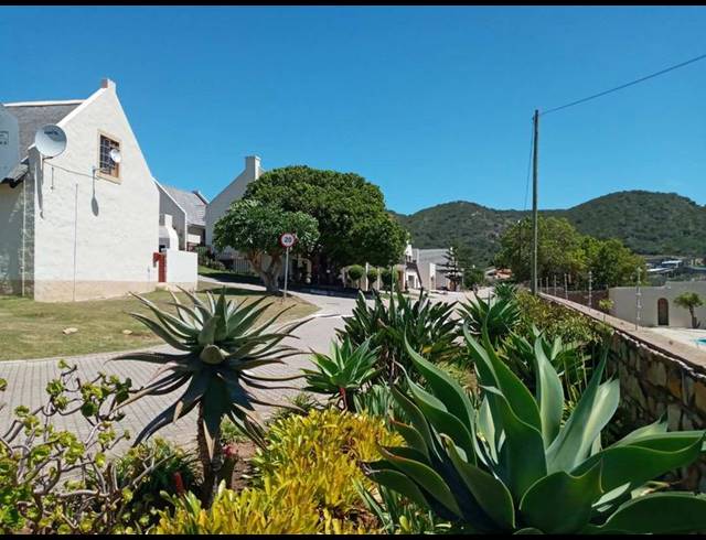 LAND FOR SALE IN VAKANSIEPLAAS